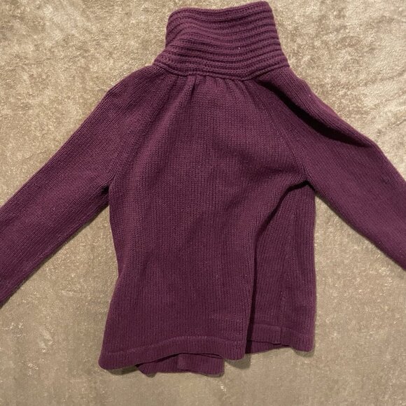 Old Navy Womens Cape Cardigan  Chunky Knit Open Sweater Purple Button Small - Picture 3 of 9